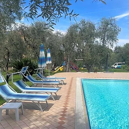 Casa Chincarini 3* 말세진느